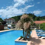 Traditionnels En Bois 营地 Fougax-et-Barrineuf