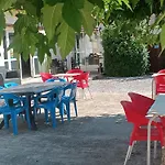 营地 Traditionnels En Bois