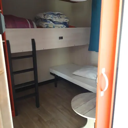 Campingplads Traditionnels En Bois