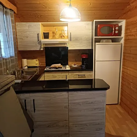La Taillade De Montsegur Location De En Bois * Fougax-et-Barrineuf