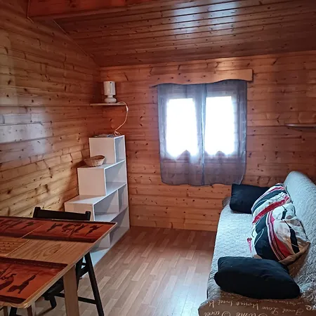 Traditionnels En Bois Campingplads