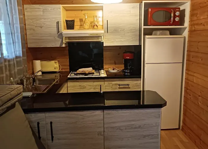 Traditionnels En Bois * Fougax-et-Barrineuf